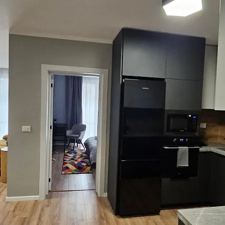 アパート By The Pool #8