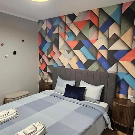 アパート By The Pool #8 ヴェリングラード